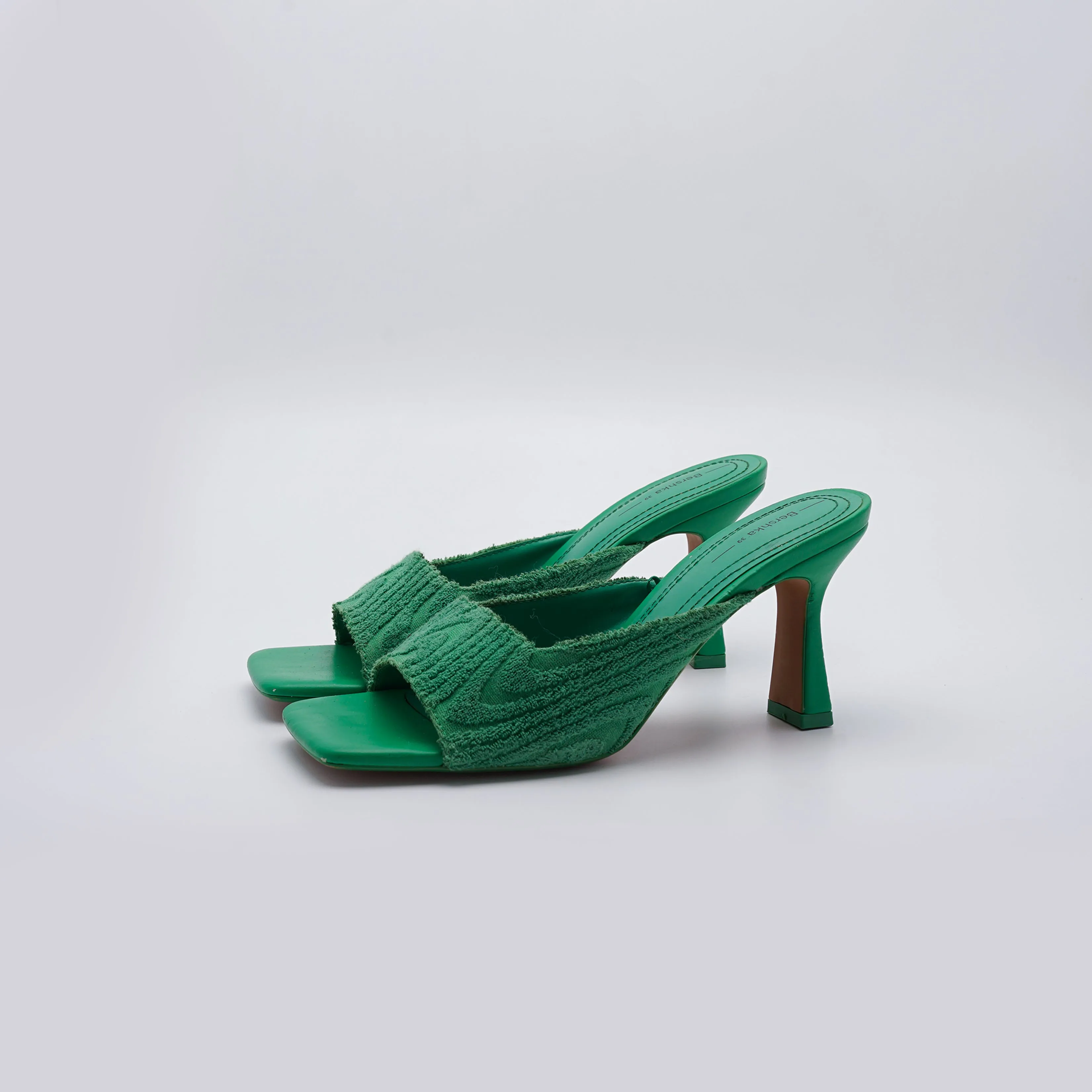 Bershka Squared Toe Heel