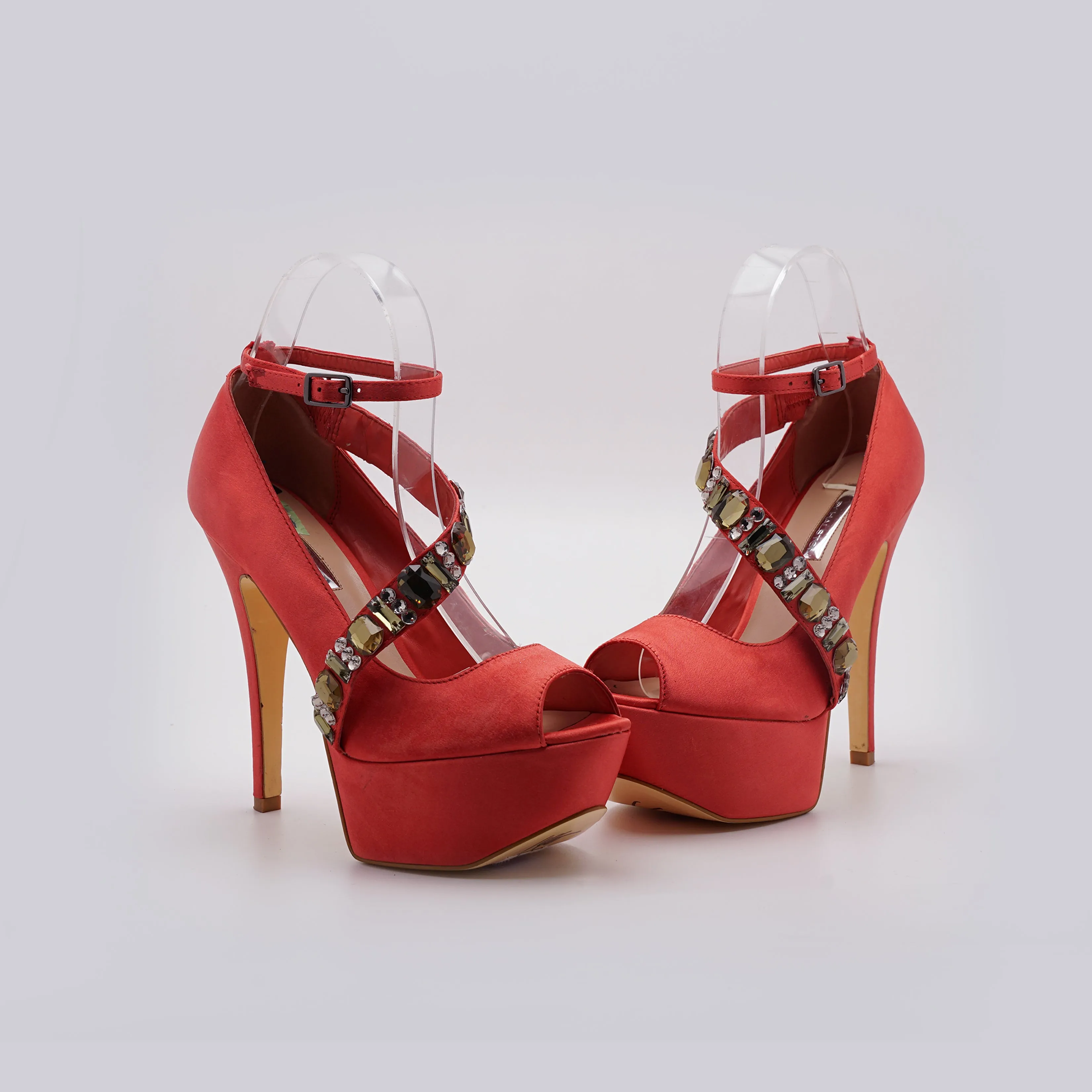 Halston Premium Platform Heel