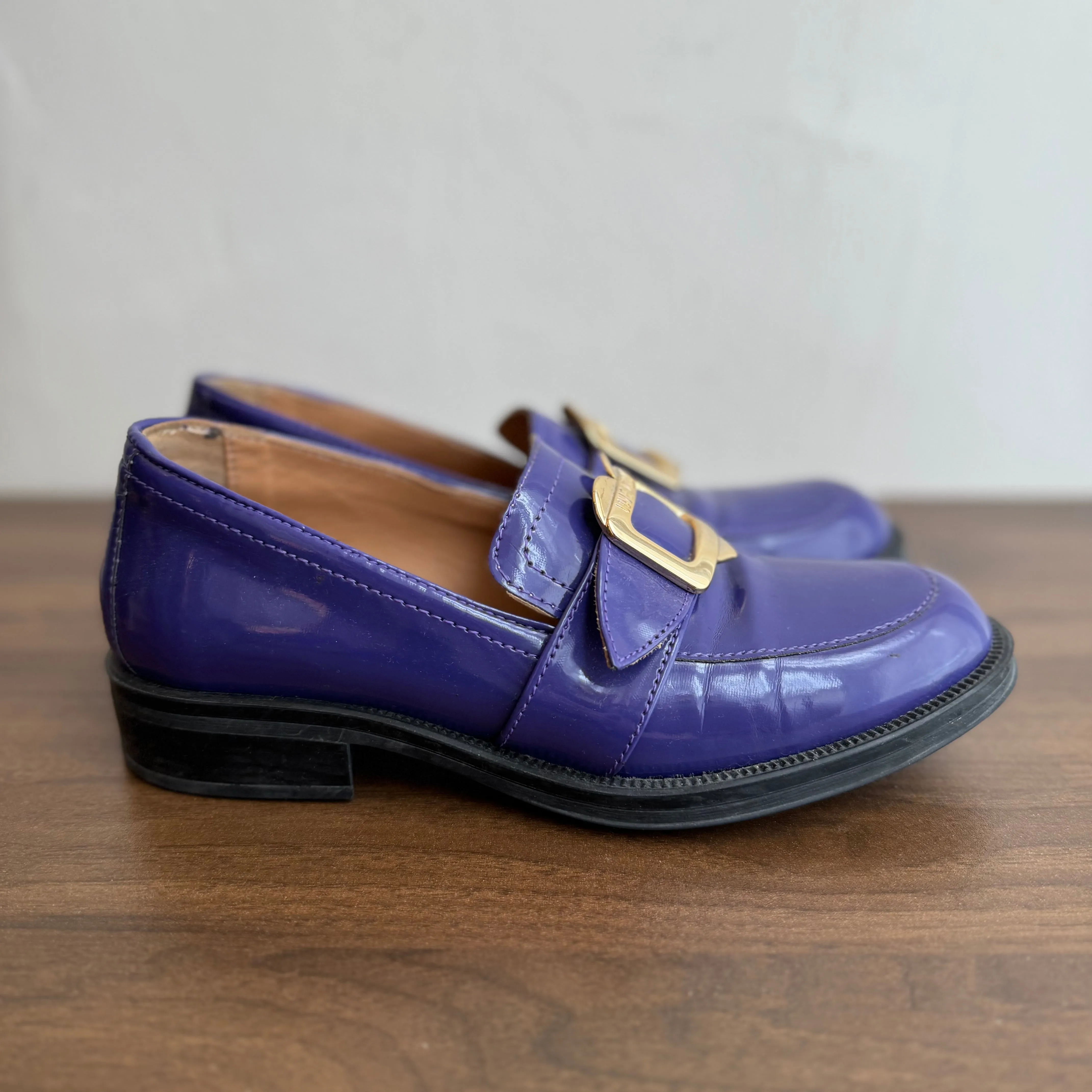 Moschino Heart Buckle Purple loafers