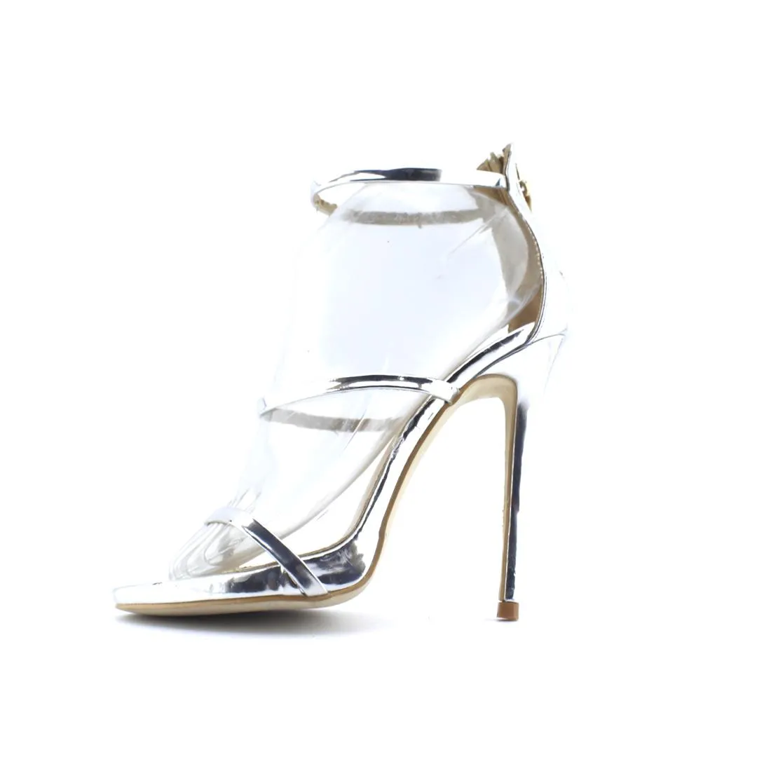 PUBLIC DESIRE SPARRA